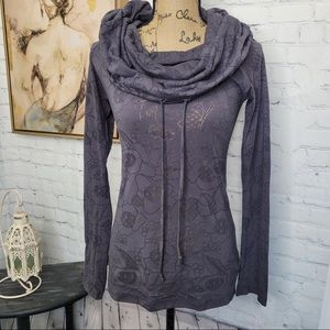 🌼5/$25🌼🌟HP!🌟 Lole floral cowl neck long sleeve top